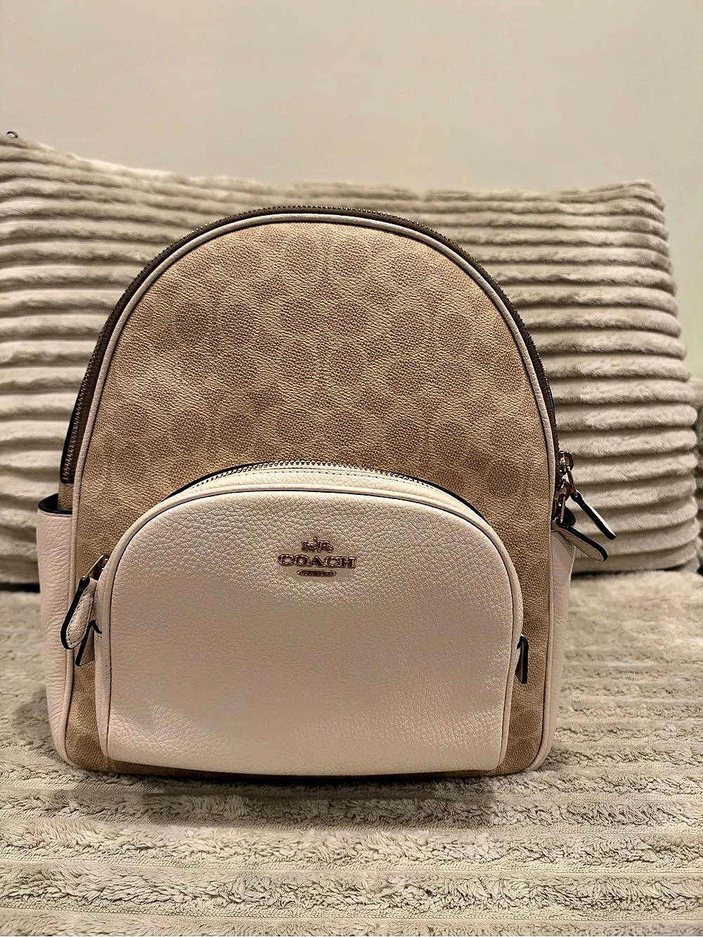 Coach Court Backpack In Signature Canvas Cream & White